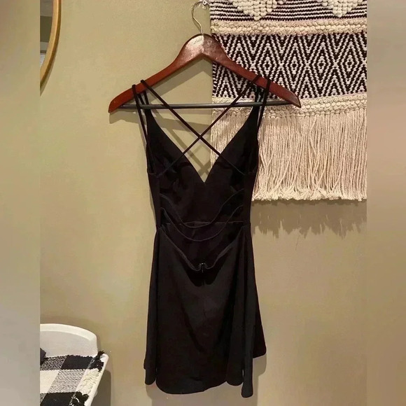 LULUS BLACK BELIEVE IN LOVE SKATER DRESS SIZE MEDIUM - Picture 7 of 8